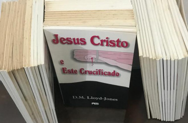 Jesus Cristo e Este crucificado